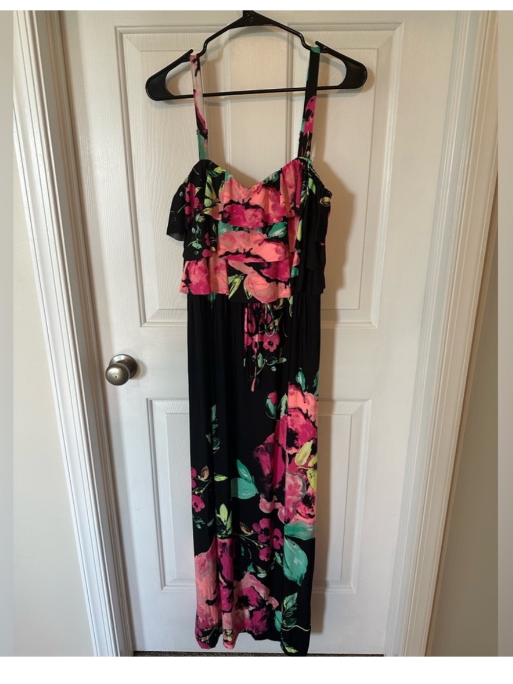 Style & Co. Black Maxi Dress pink black strapless Floral Print

Brand new
